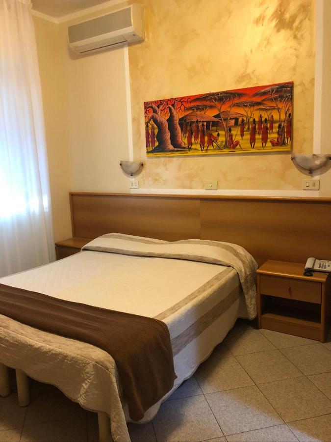 Capri Hotel 3*